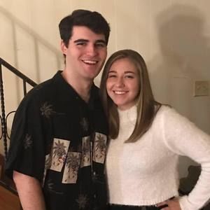 Meet your Posher, Carly